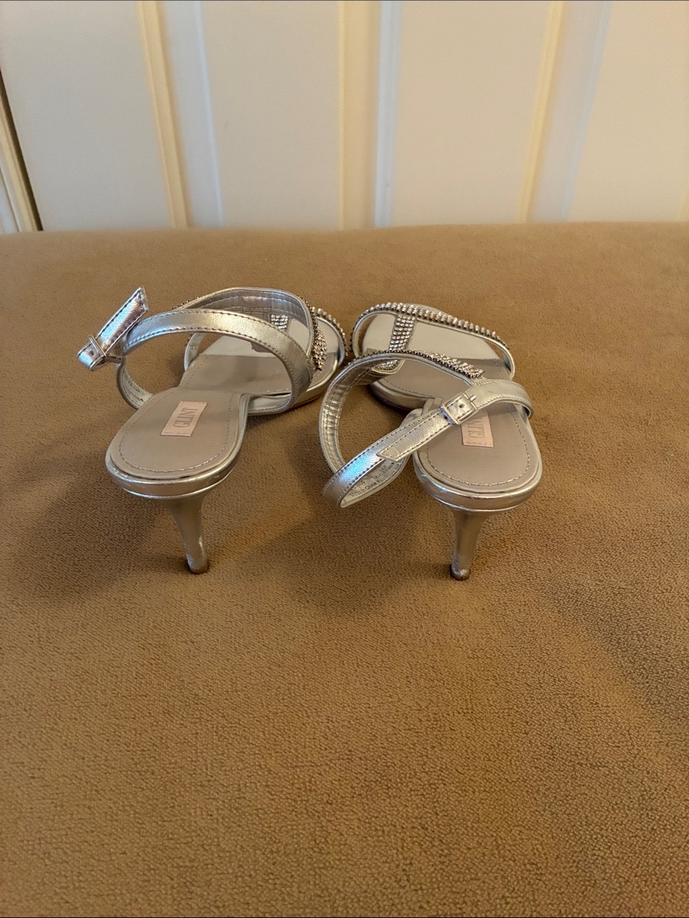 Glint Silver Rhinestone T-Strap Sandals - Worn One Time - Picture 2 of 2